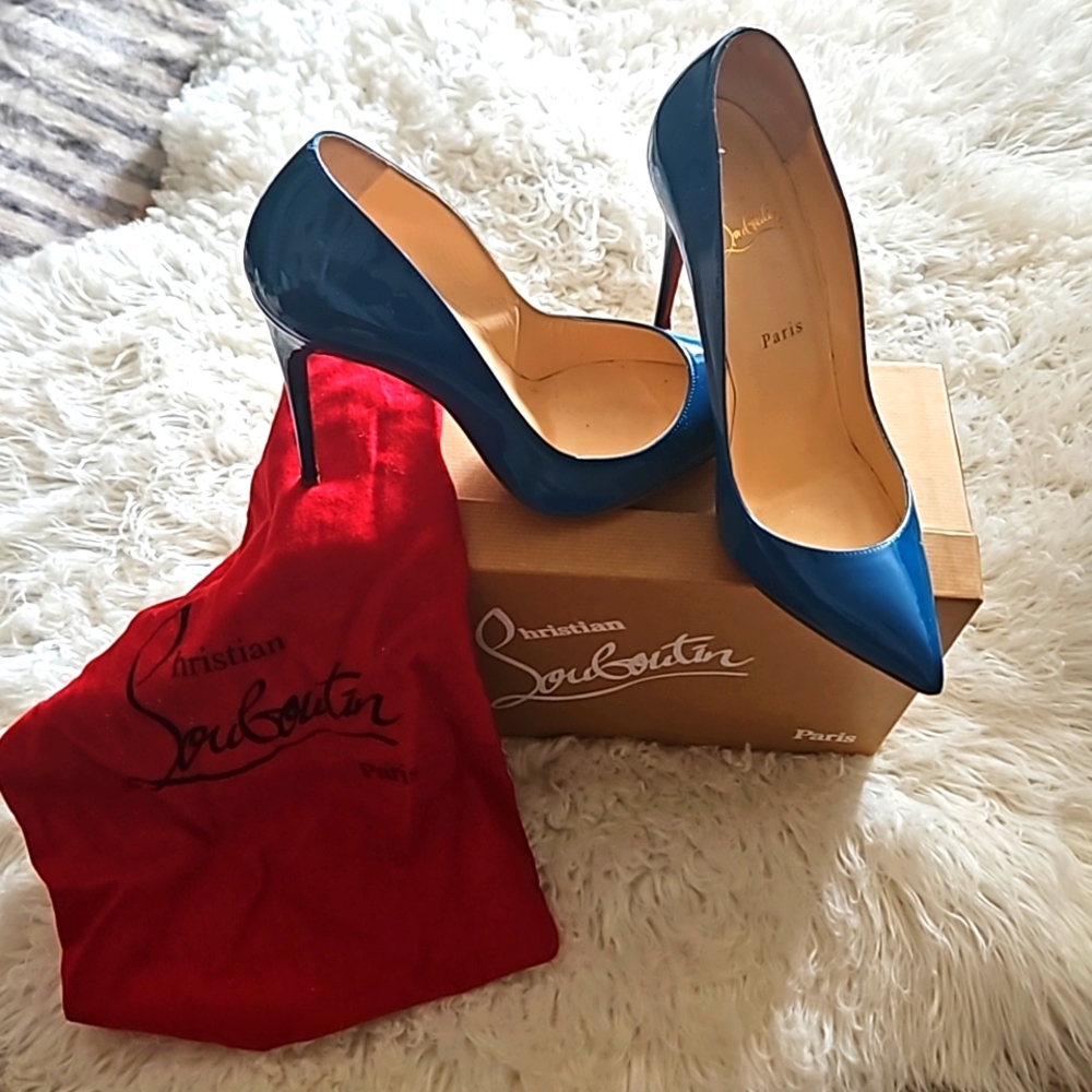 Christian Louboutin Pigalle Follies 100 in black, size 39.5